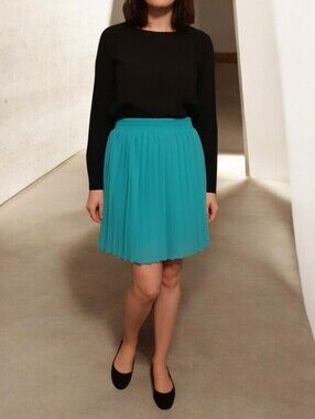 Vintage Pleated Teal Turquoise Aqua Knee Length Skirt by Mixit - Pull On - M